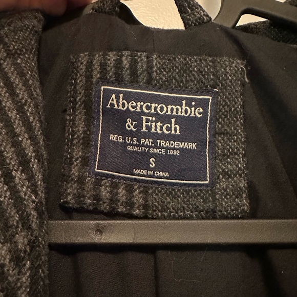 A&F Plaid Wool Blend Dad Coat - Picture 3 of 5